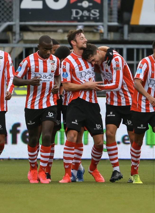 靠阵内临时 靠阵内临时