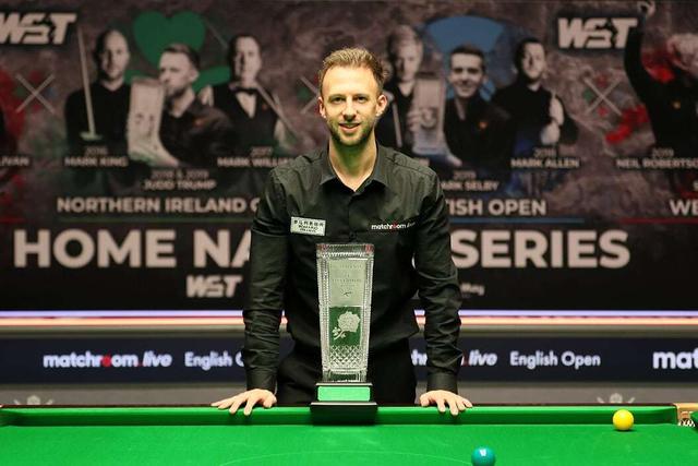 更是对其职 更是对其职