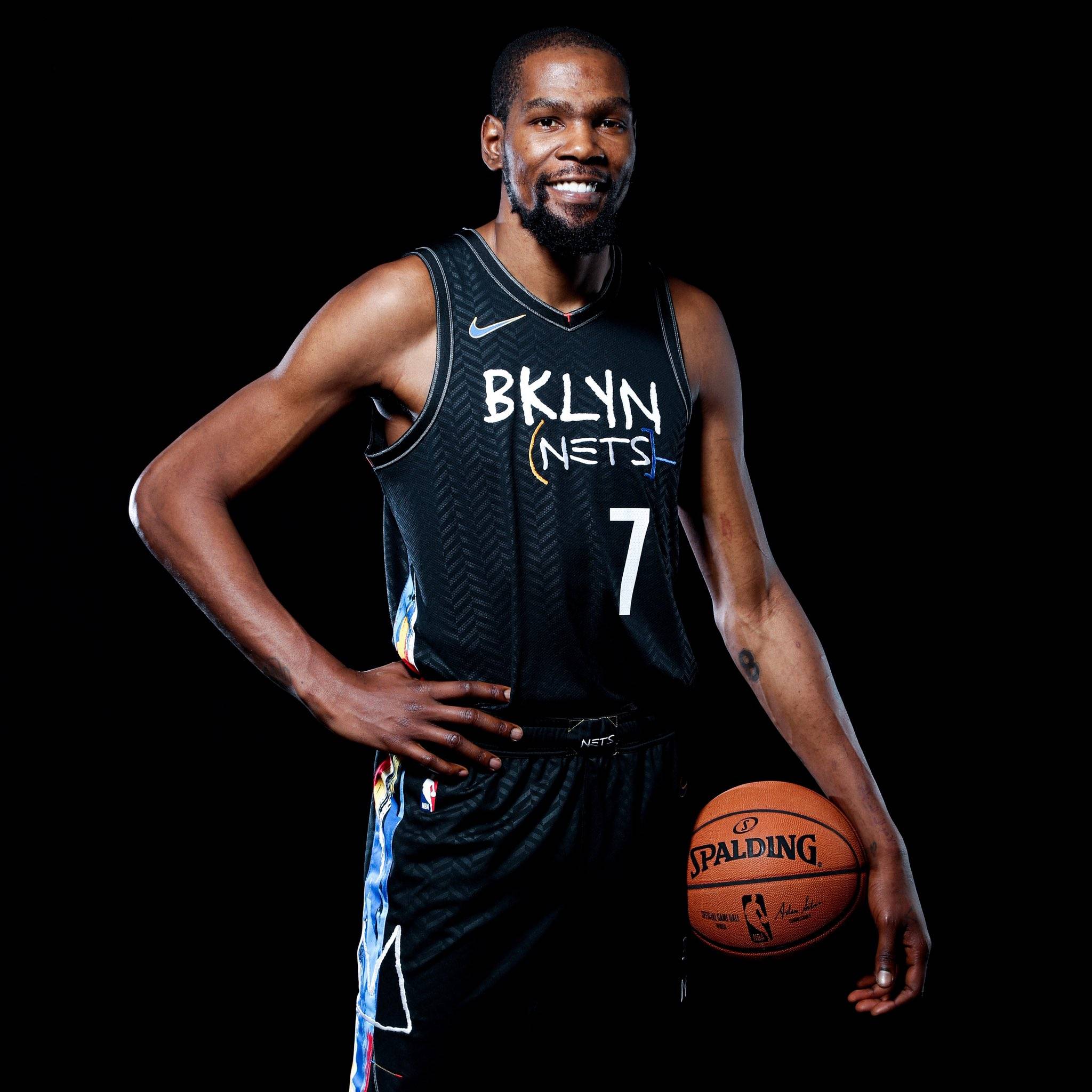 边路强突 边路强突