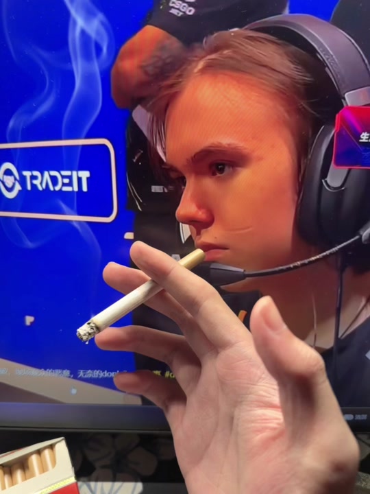 对手在中路 对手在中路