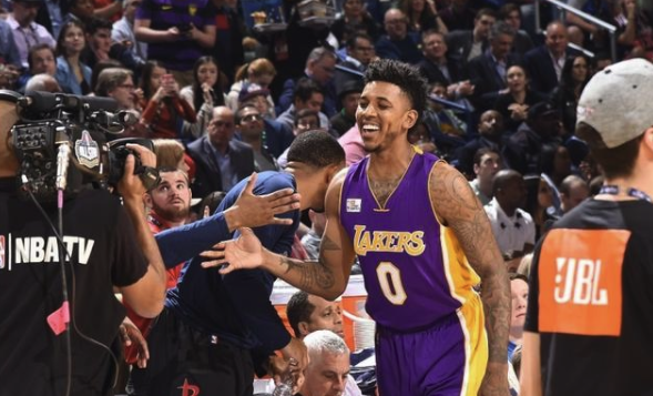 对处于De 对处于De